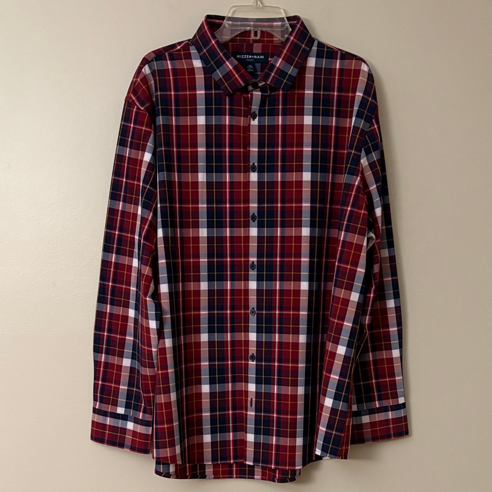 Mizzen+Main Leeward Men's Performance Red and Navy Plaid Shirt